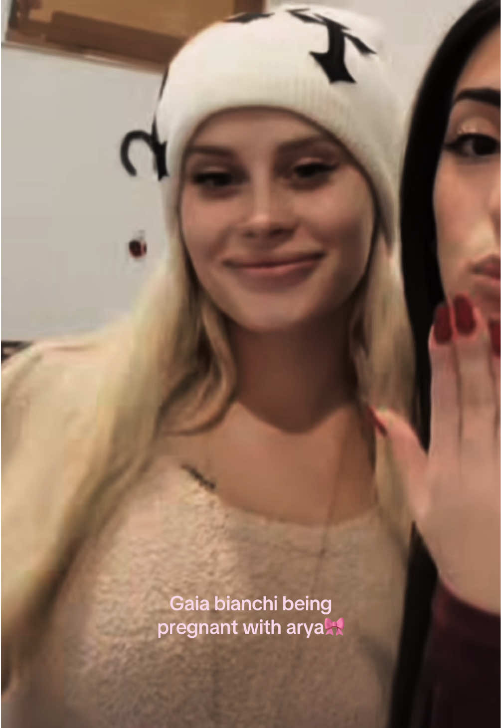 @𝒦𝒾𝒶𝓇𝒶