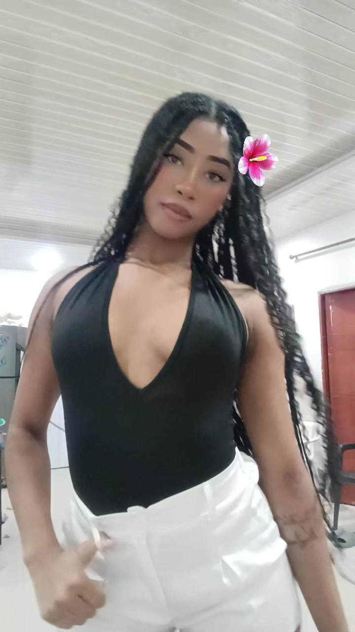@Ela🌸
