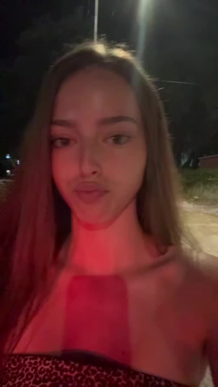 @𝐀𝐥𝐞𝐬𝐢𝐚🫐