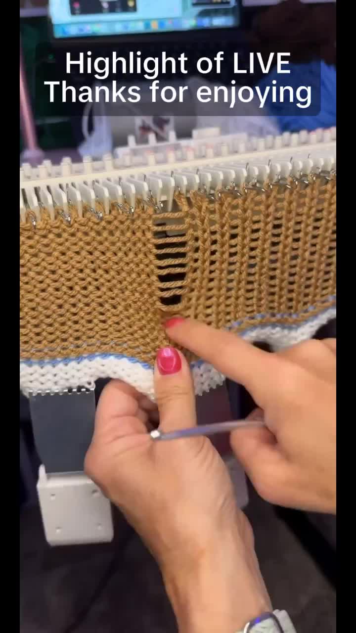 @lorie_theknittingsisters