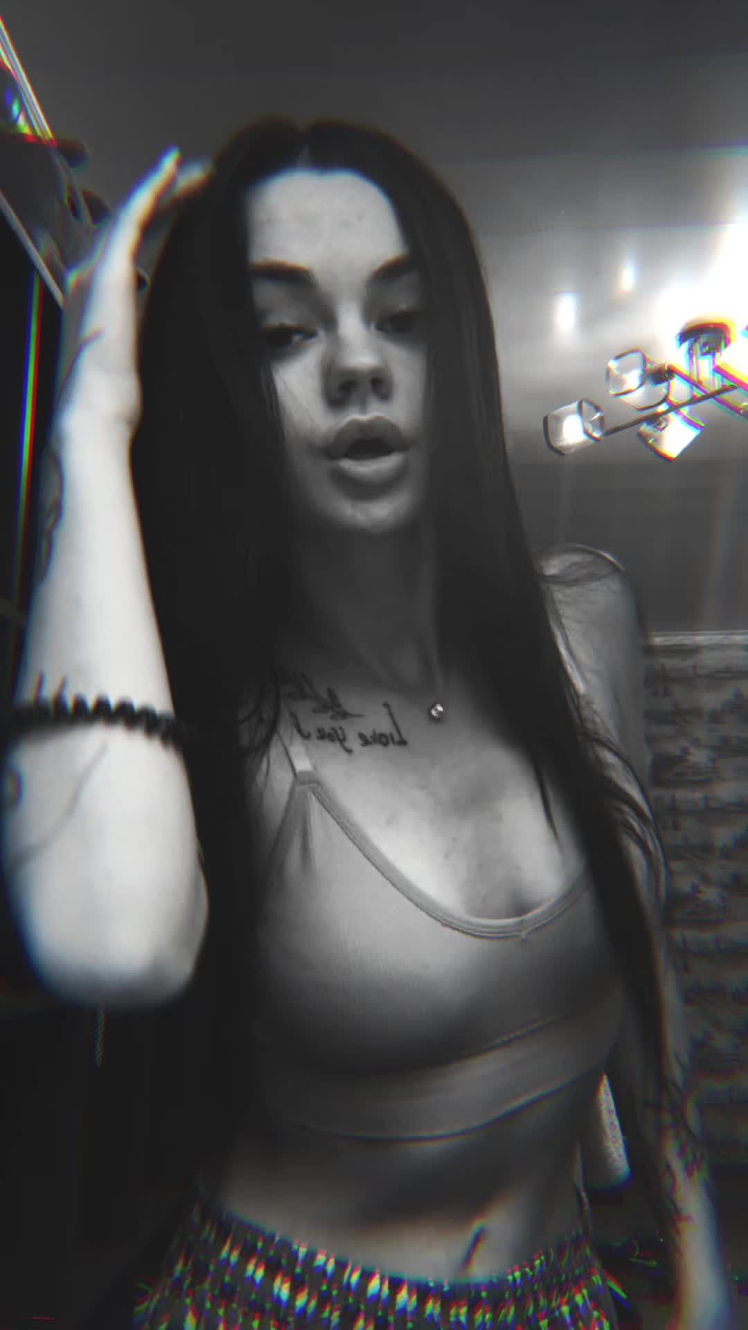 @Сучка&hearts;️😏