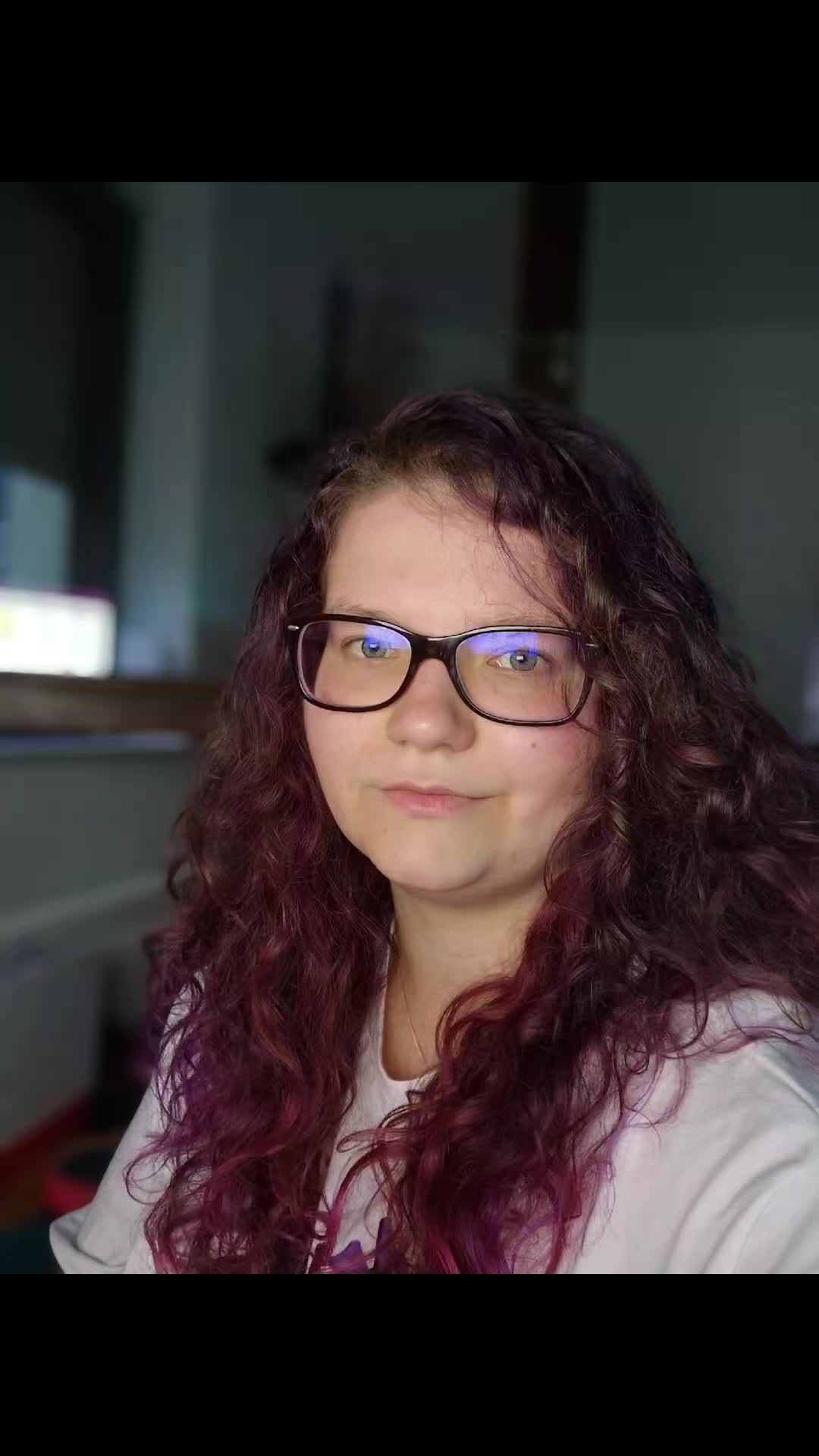 @larissa.lala