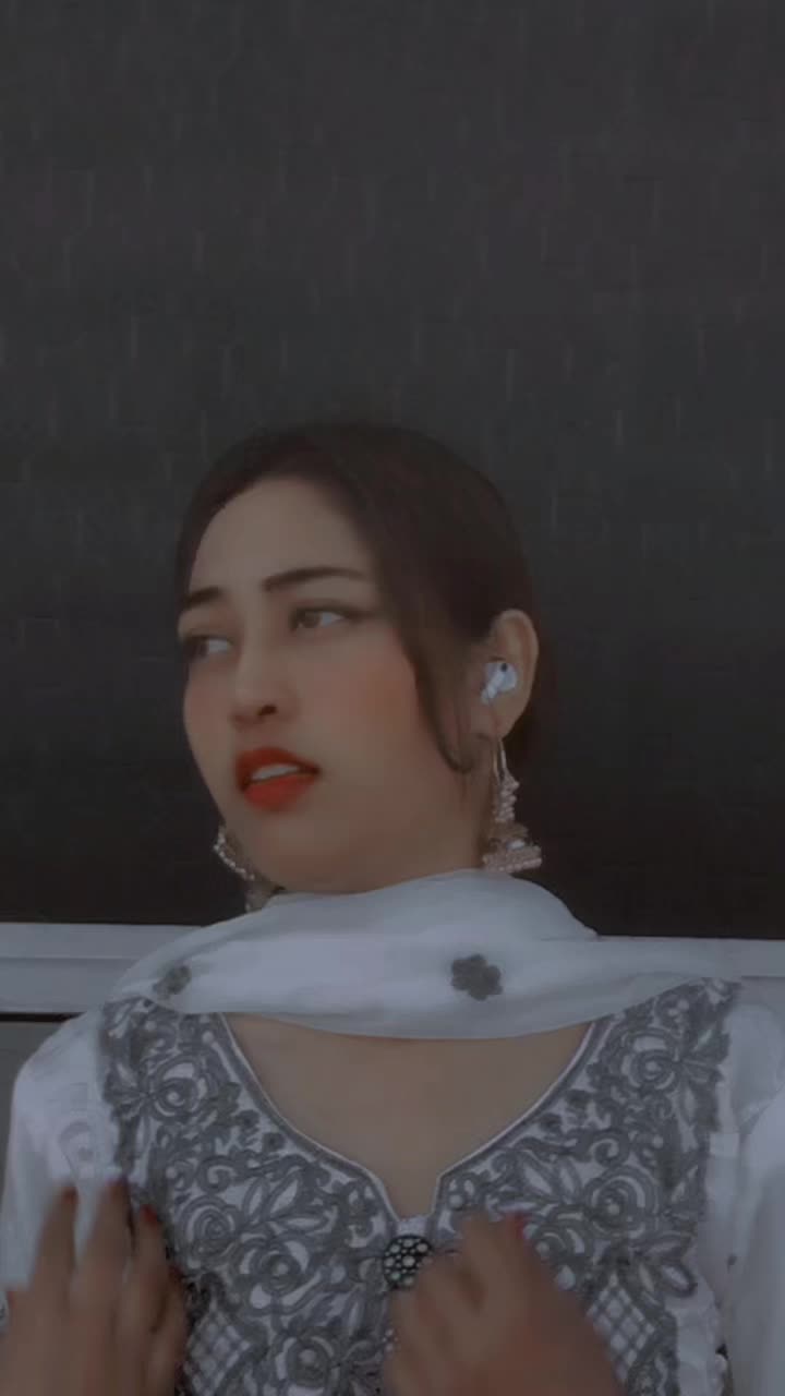@𝑸𝑼𝑬𝑬𝑵 𝑩 🦋 ✨👀