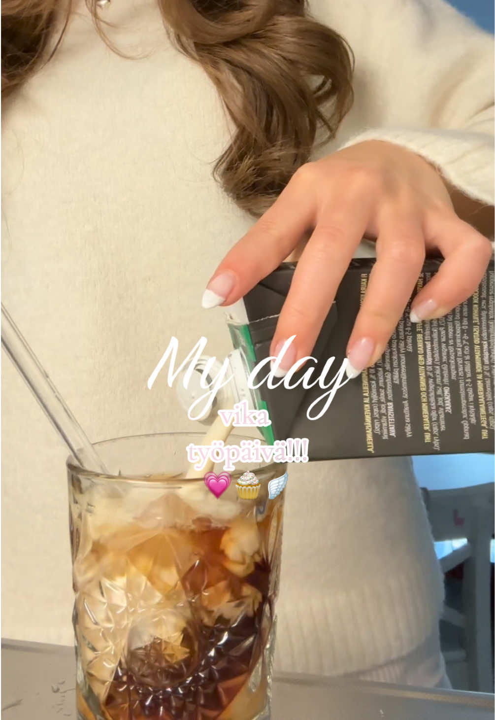 @𝒩𝑒𝓁𝓁𝒾🦢