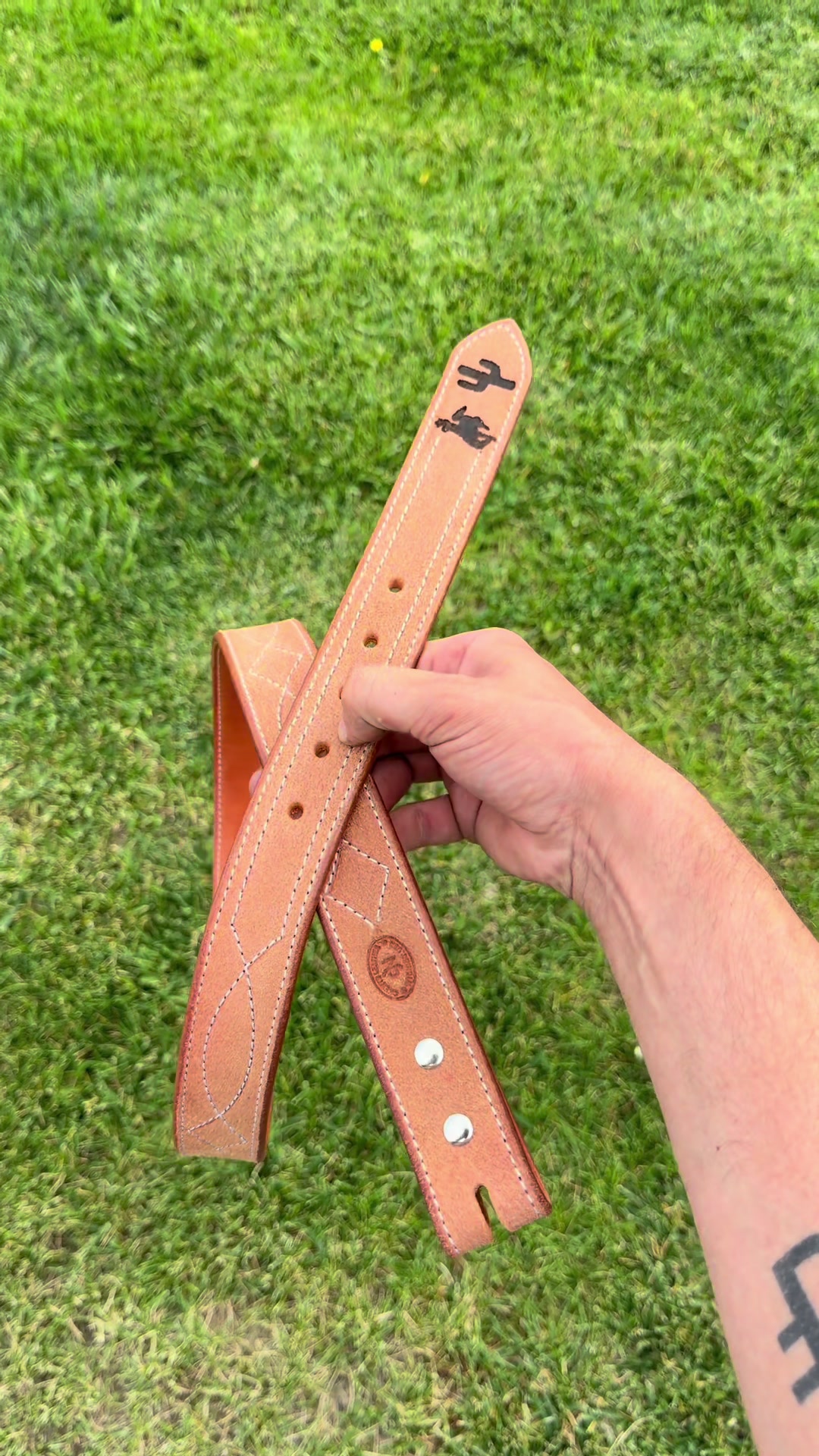 @cnewts_custom_leather