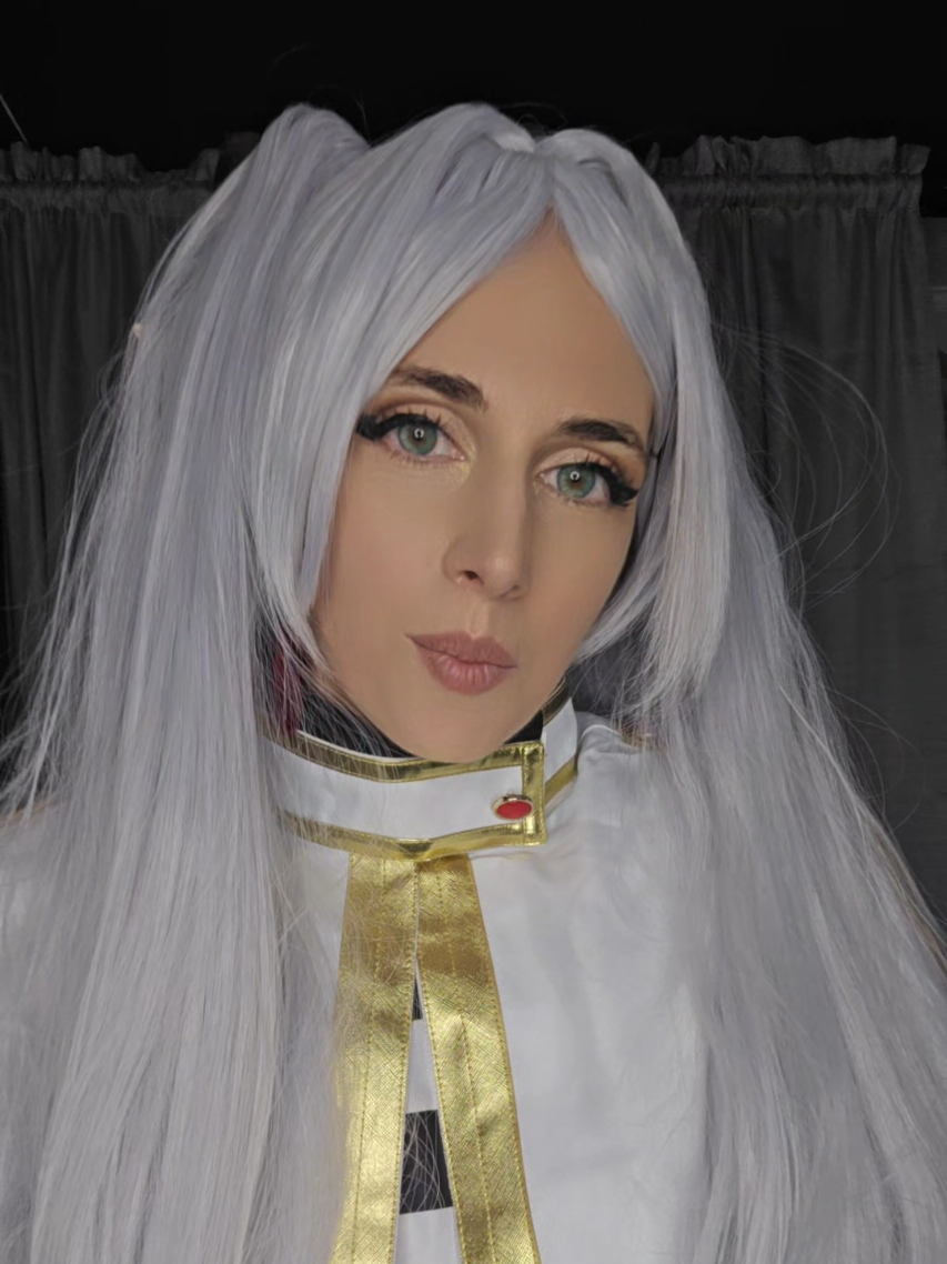 @🌙ᚠᚠWinterfirecosplayᚠᚠ🌙