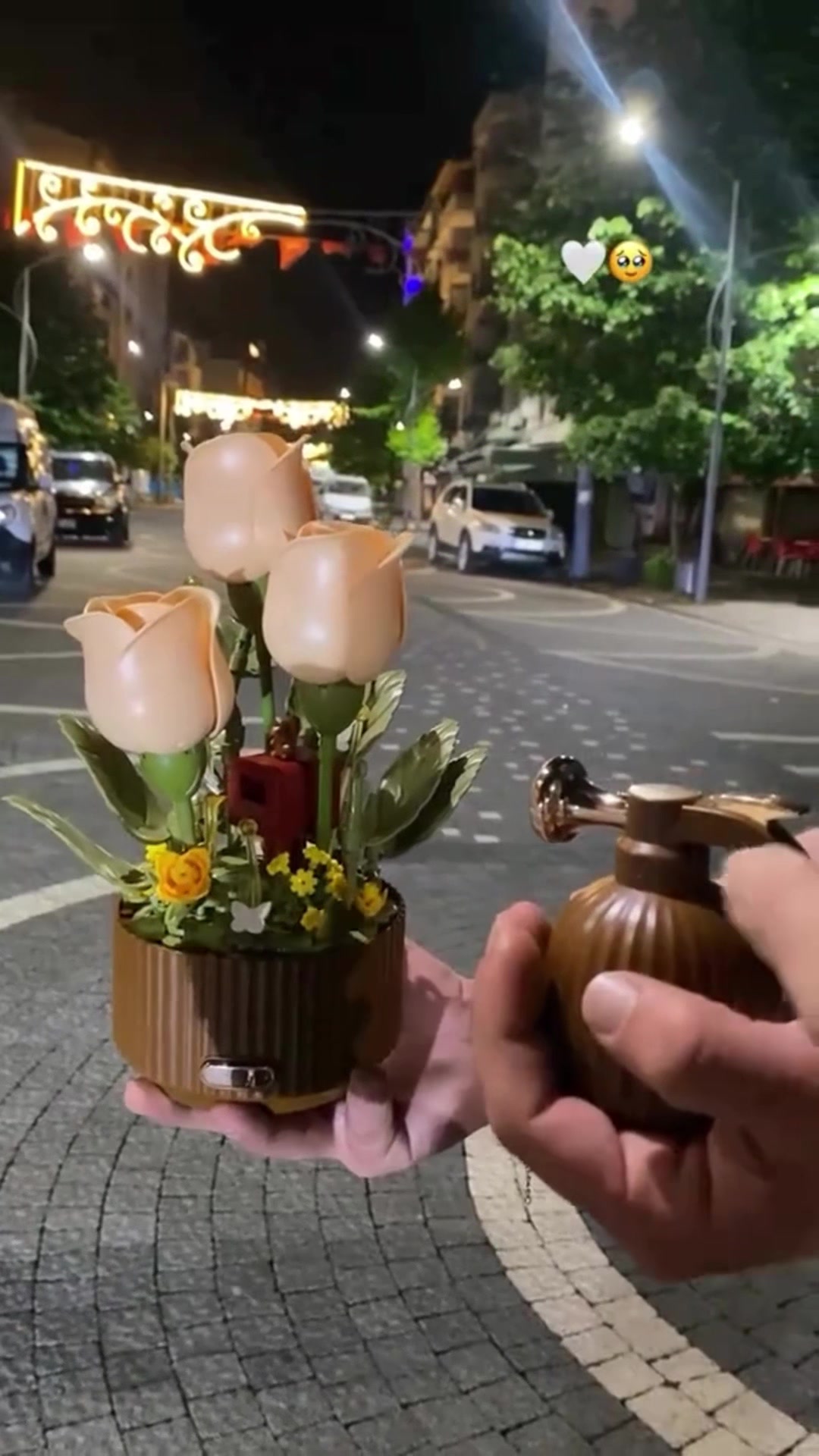 @FloraCreations
