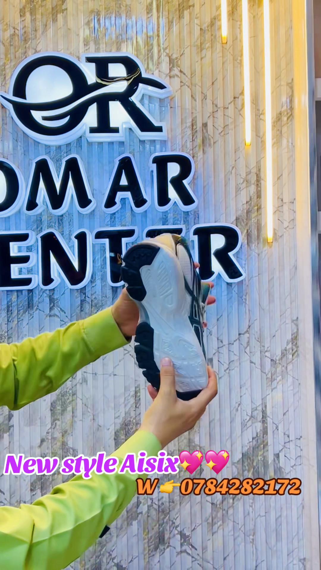 @Omar center