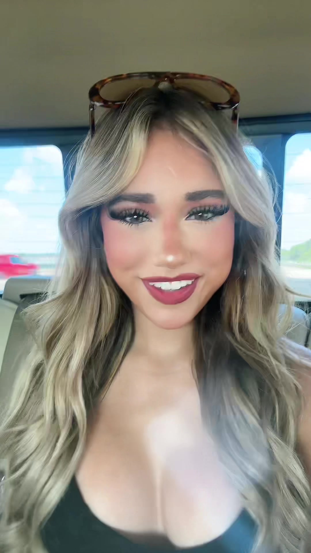 @mena.lux.delamatyr