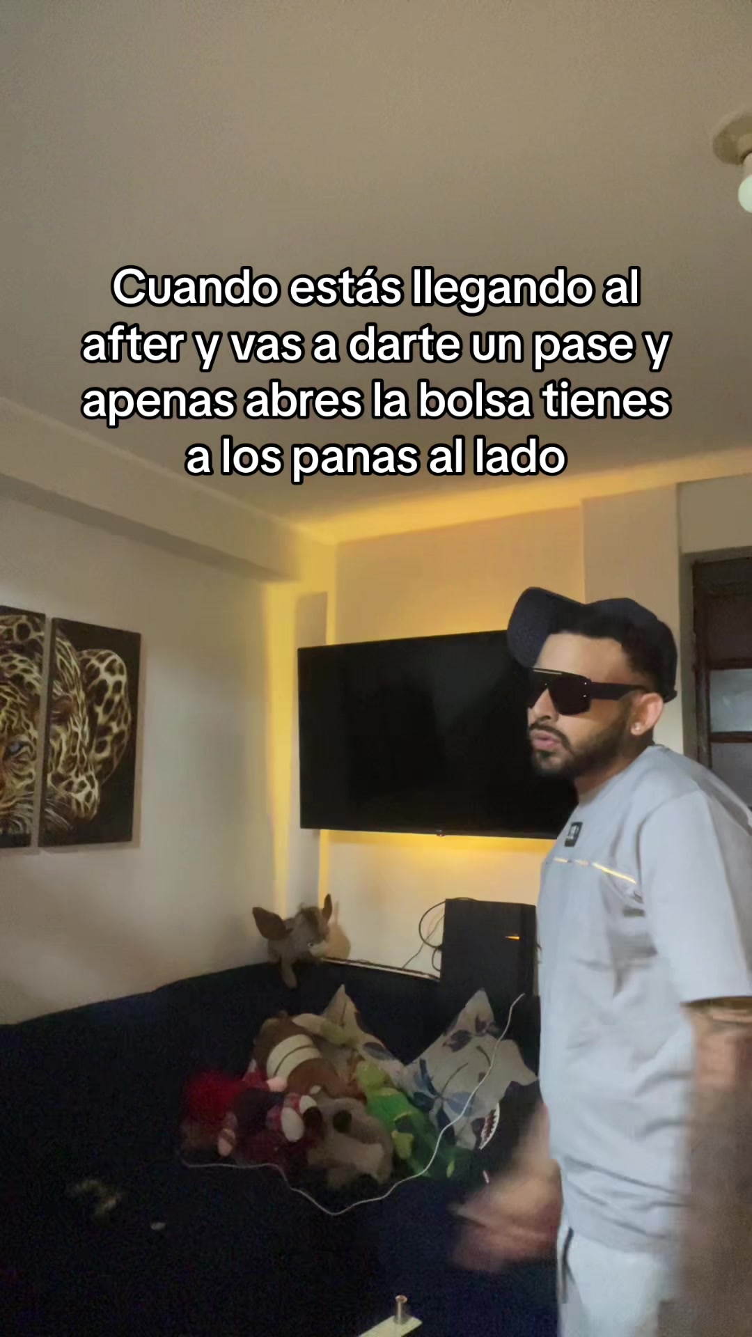 @Alexandro