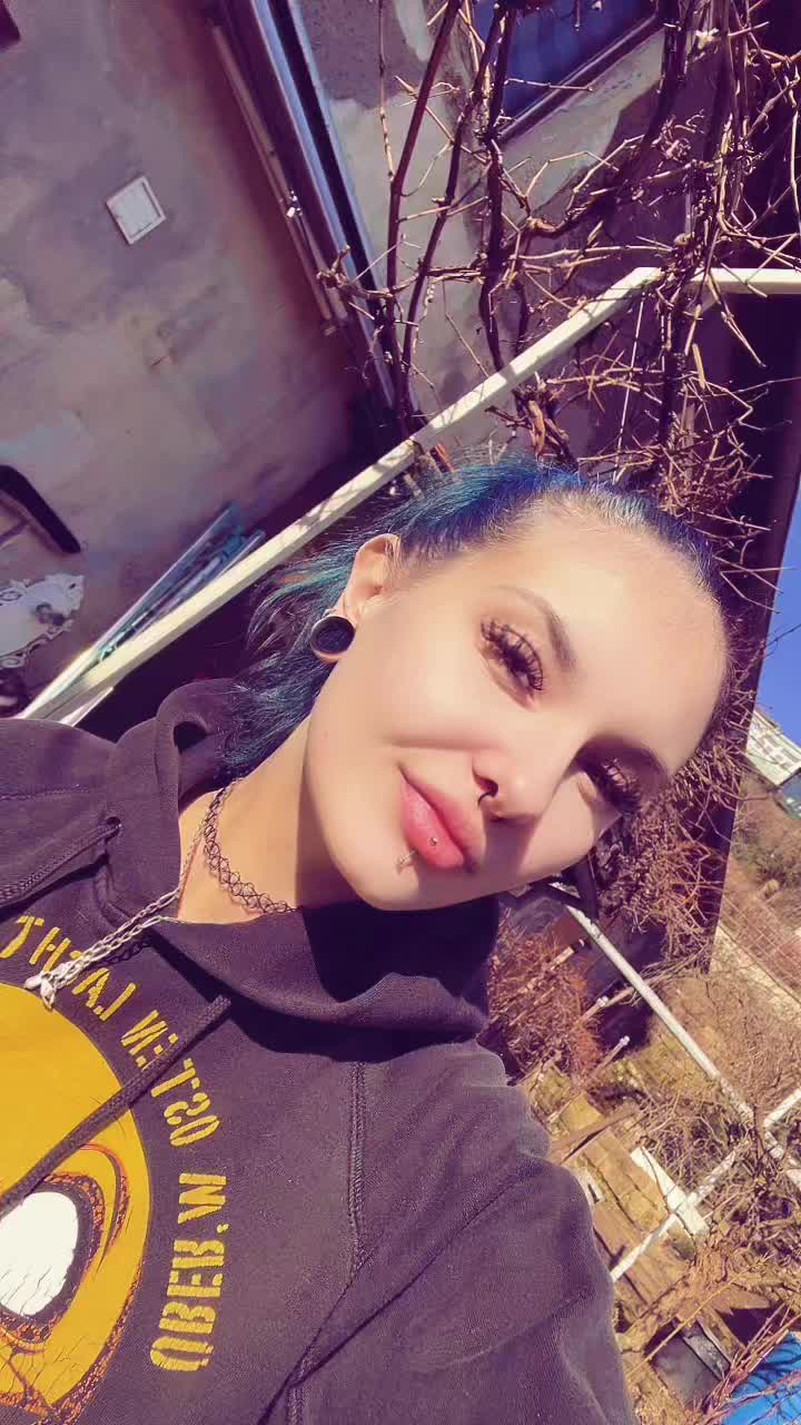 @Maria