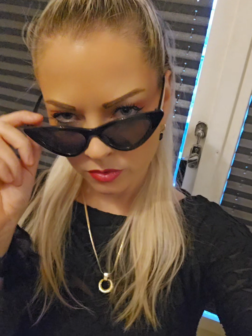 @Vikkitk1