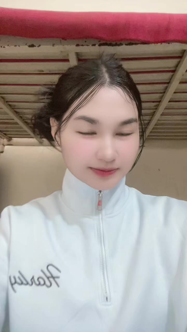 @T