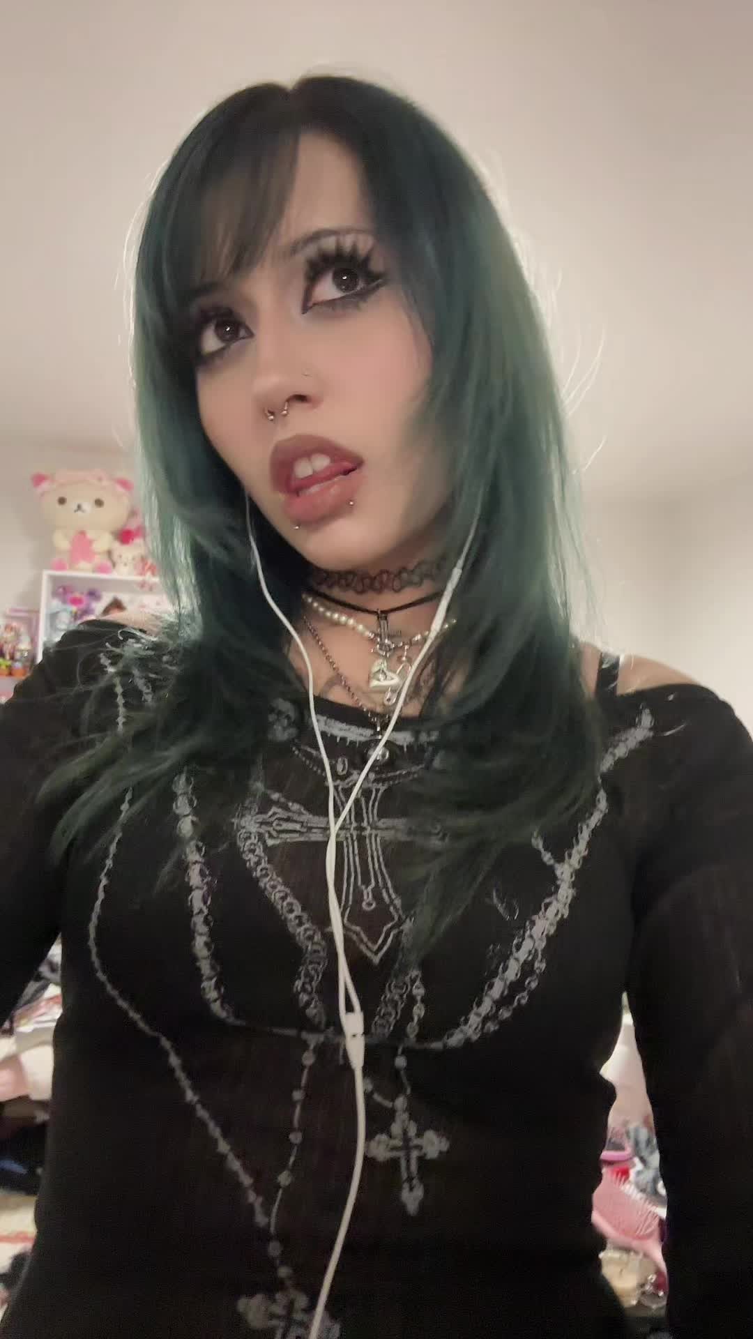 @๐
๐๐๐๐ ๐๐