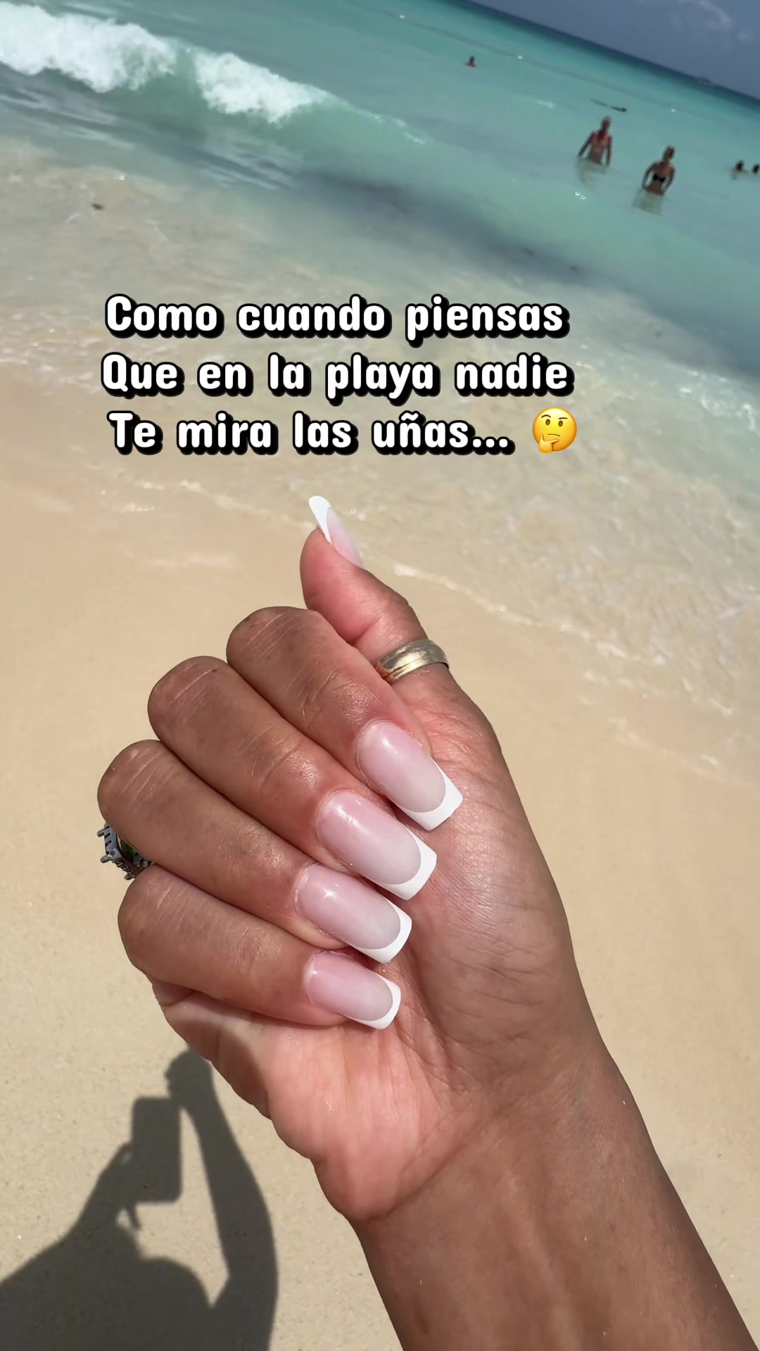 @𝑩𝒆𝒓𝒕𝒉𝒊𝒄𝒂14