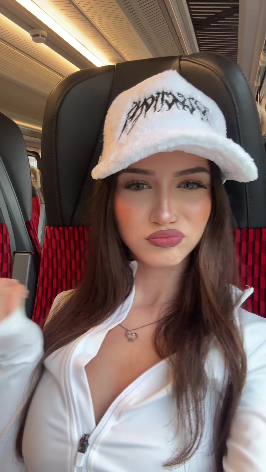 @🥀SAŇA🥀