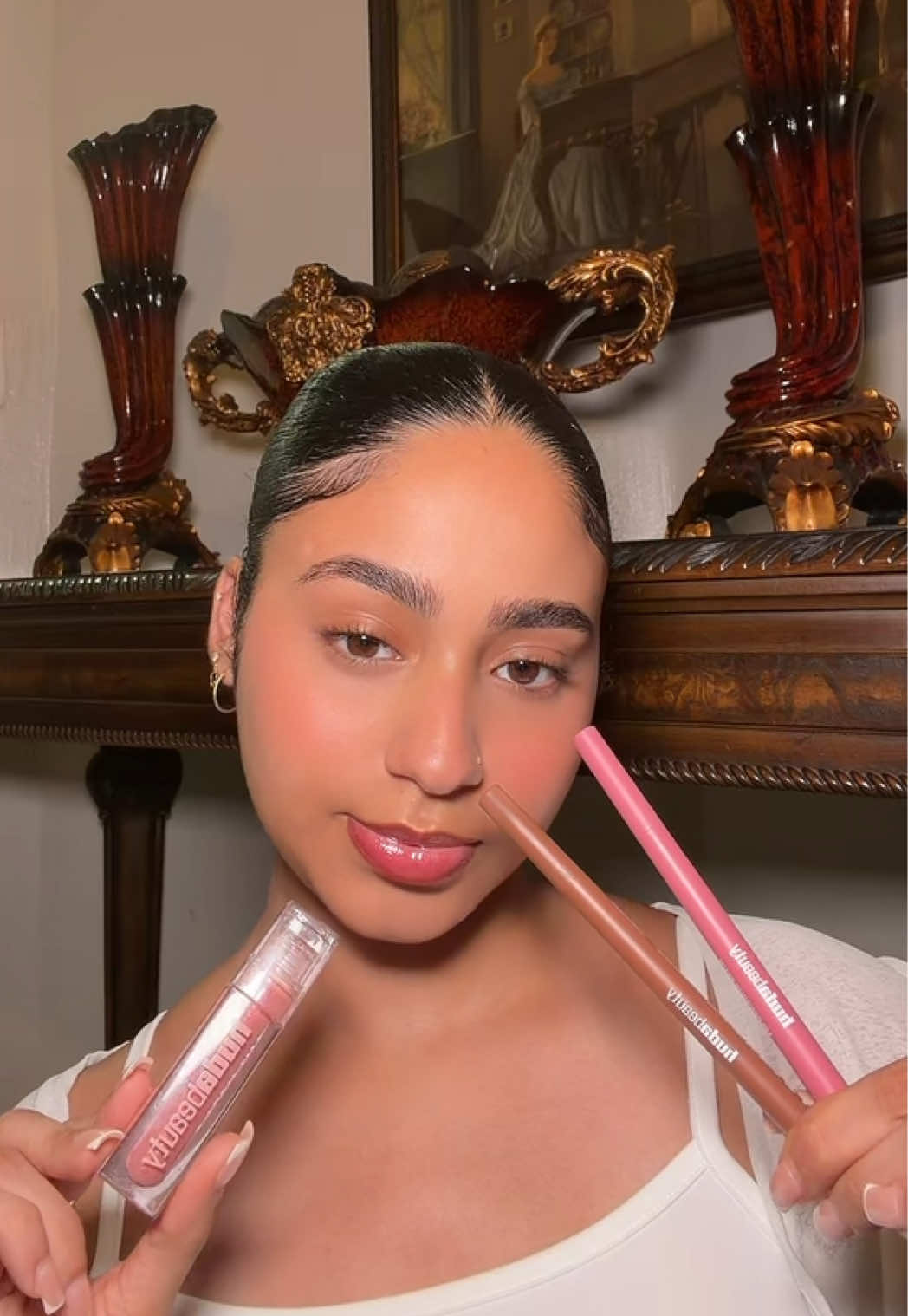@Erika 🦢 • Beauty Creator