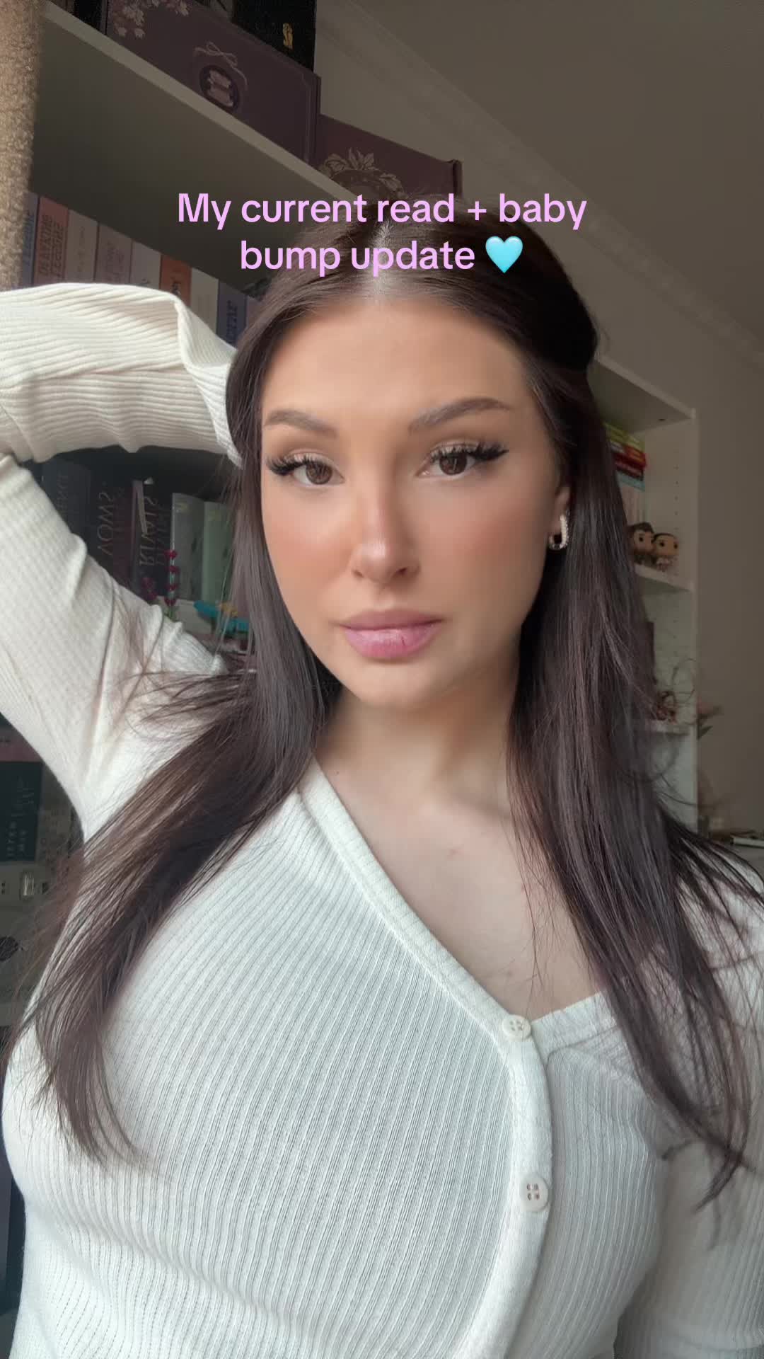 @alena ﾒ𝟶 | booktok