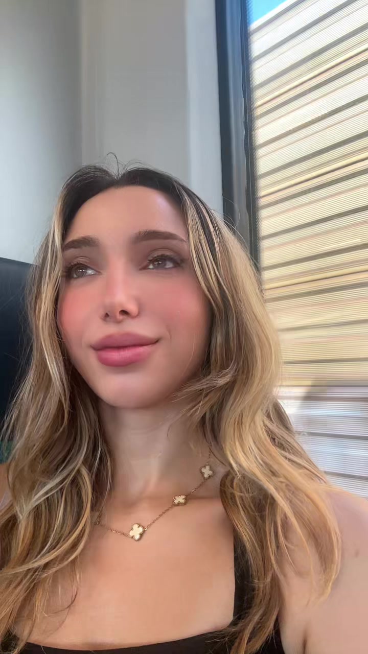 @Sarsouuura🌸