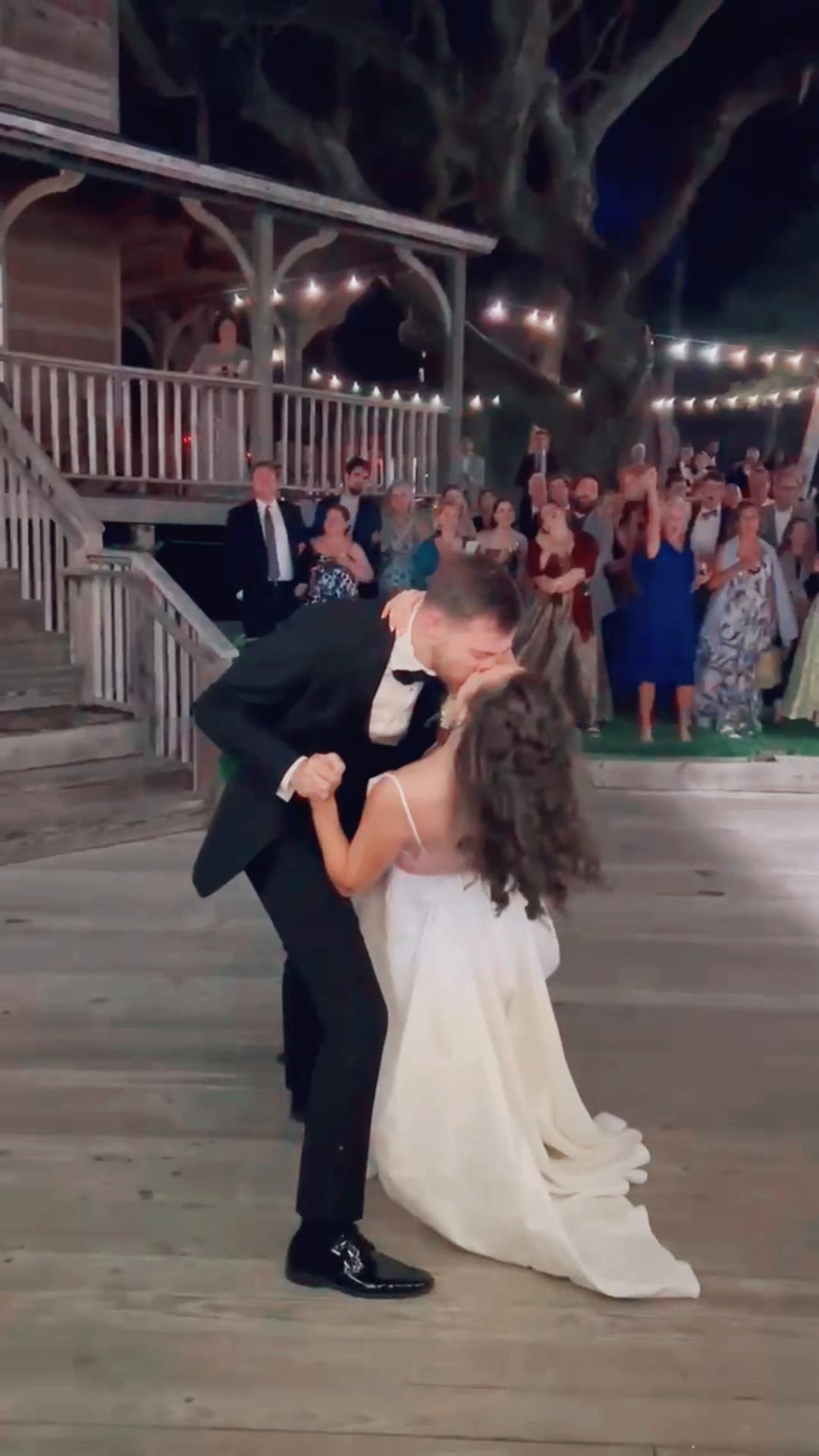 @Mary Me Wedding Dances