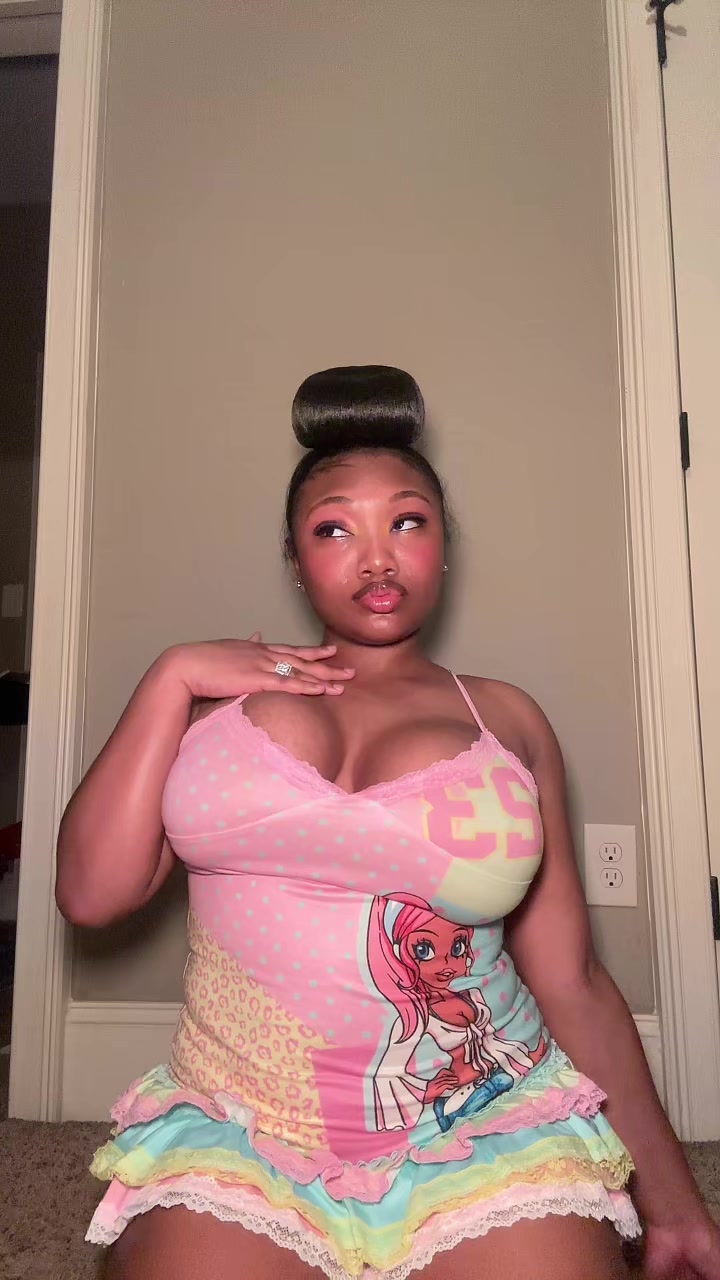 @Shay_comedy3