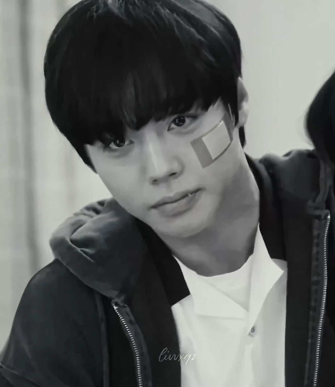 @𑣲𝙡𝙞𝙫𝙫