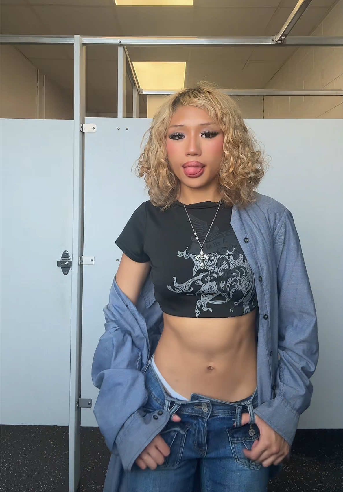 @sabrina 🦇