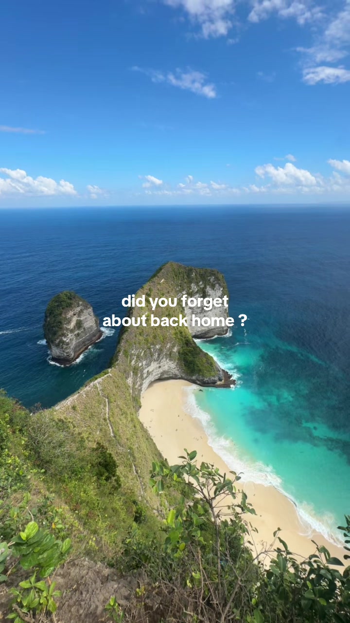 @D R &Eacute;