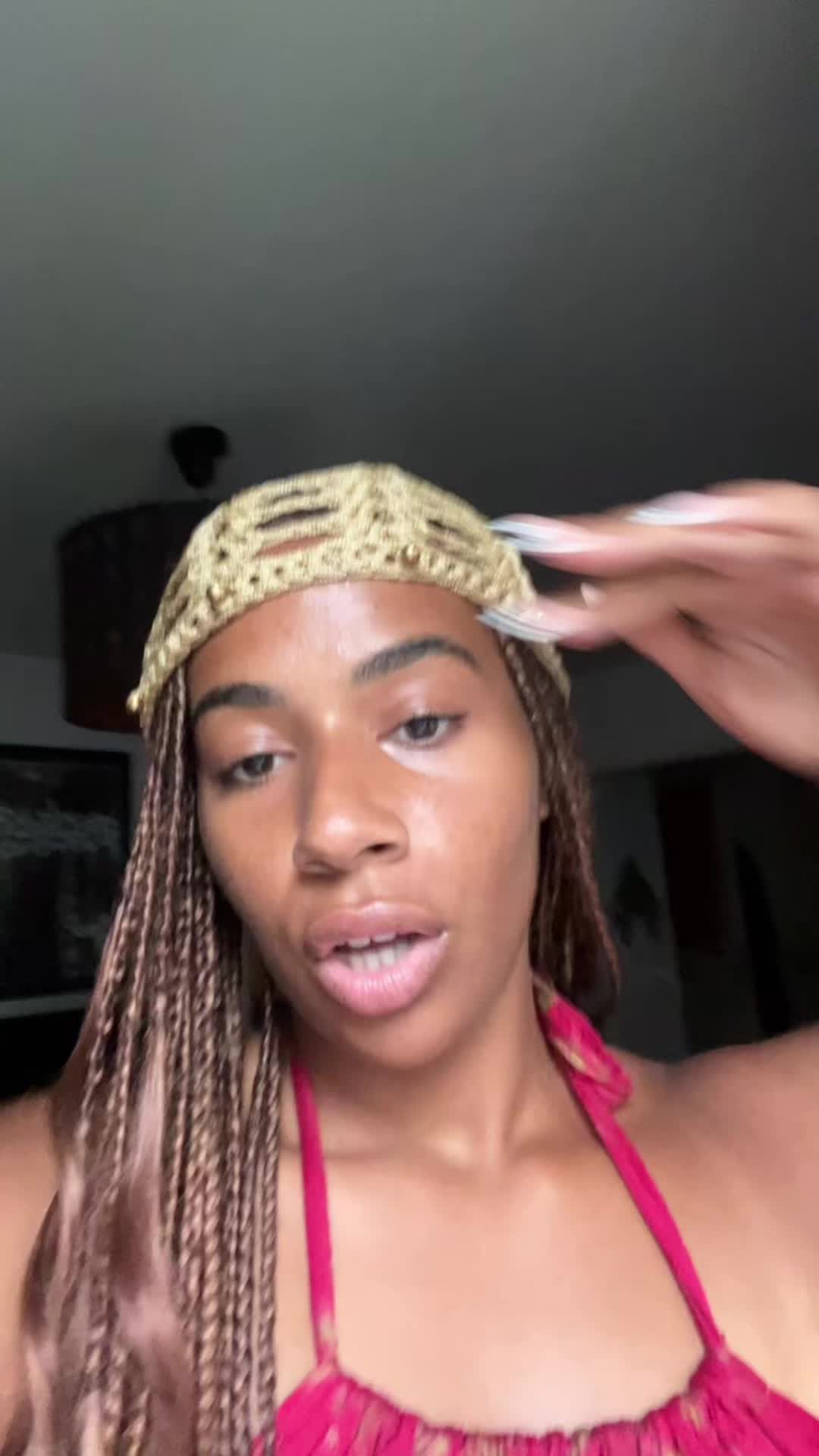 @sokaherself