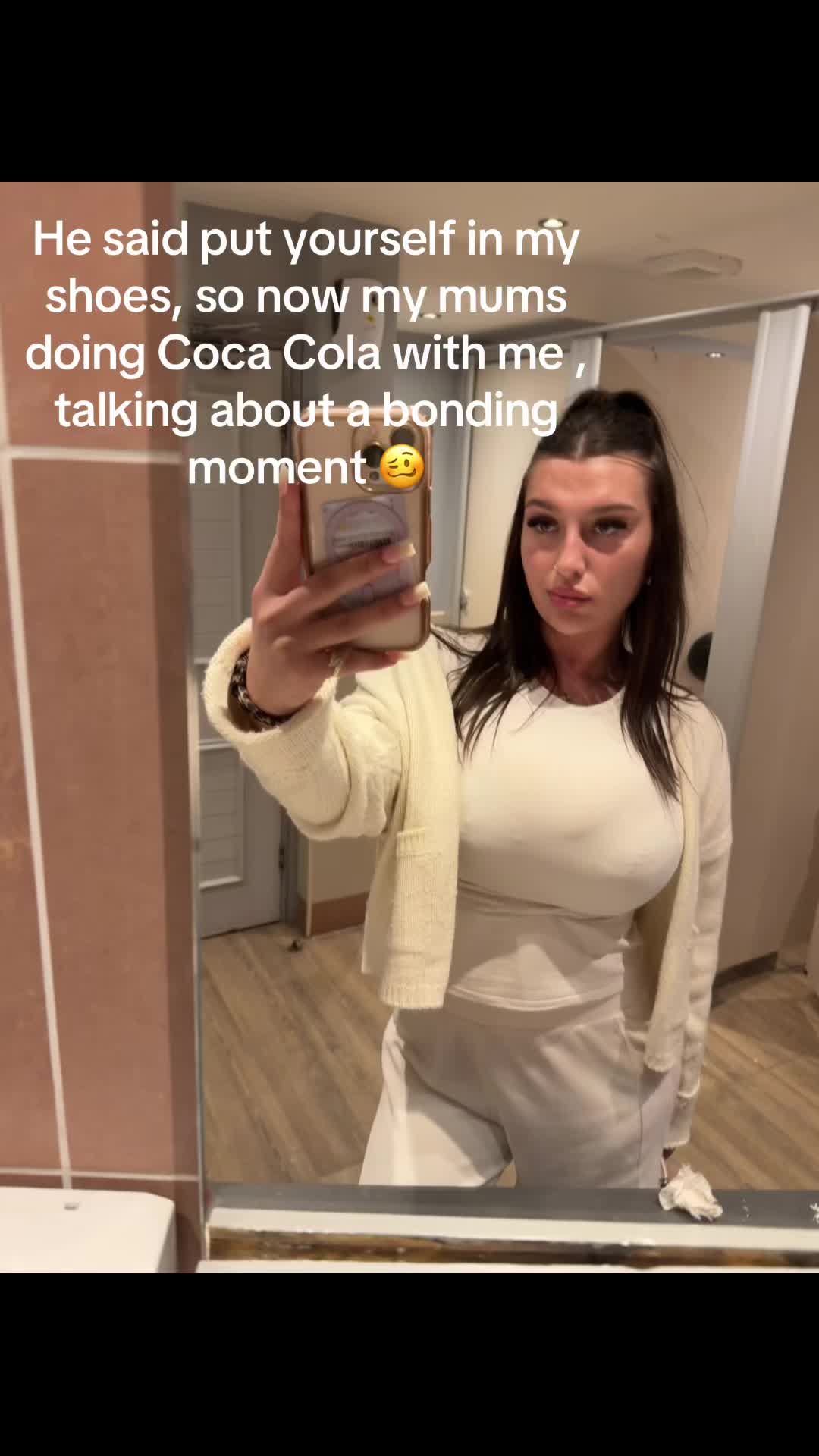 @nelly_jhx