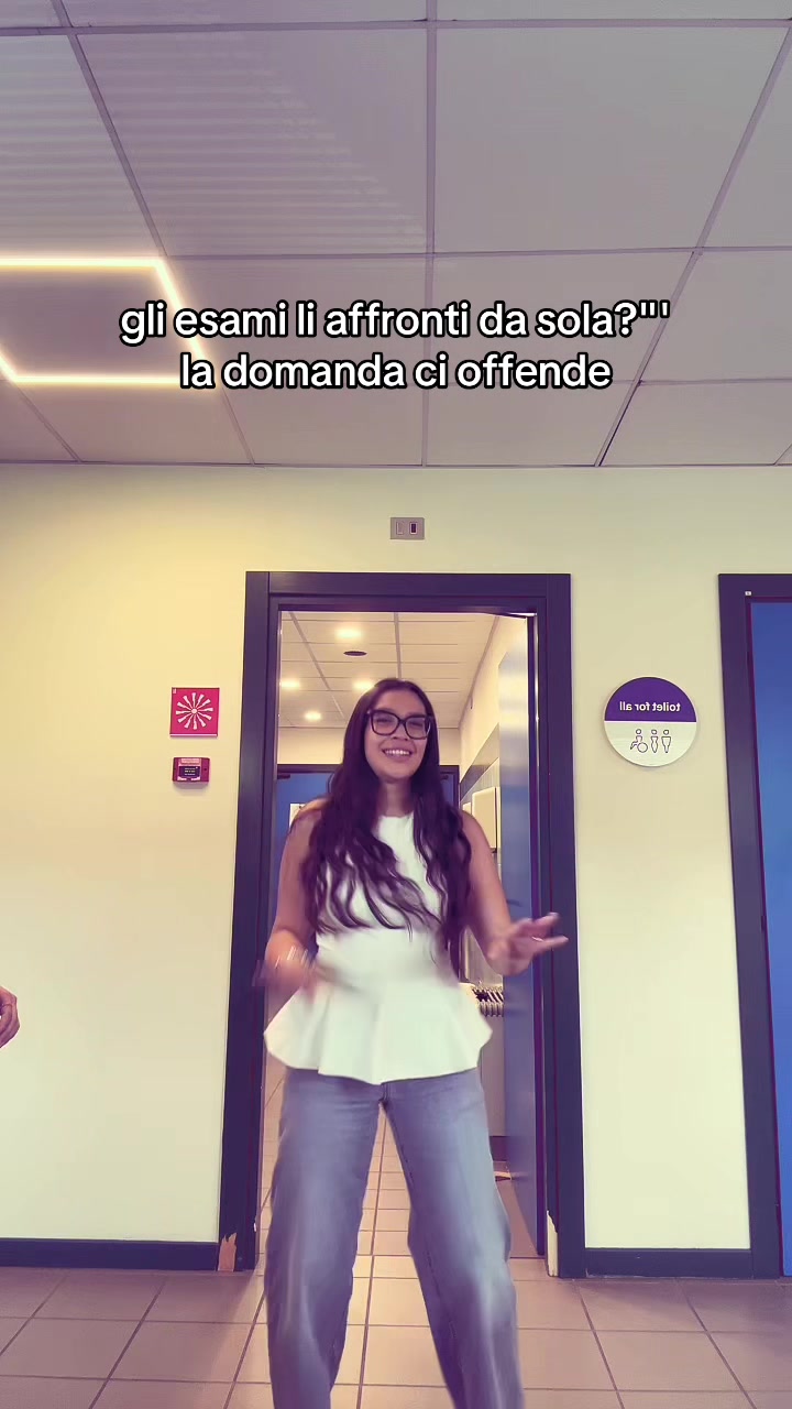 @Chiara🌸🦦