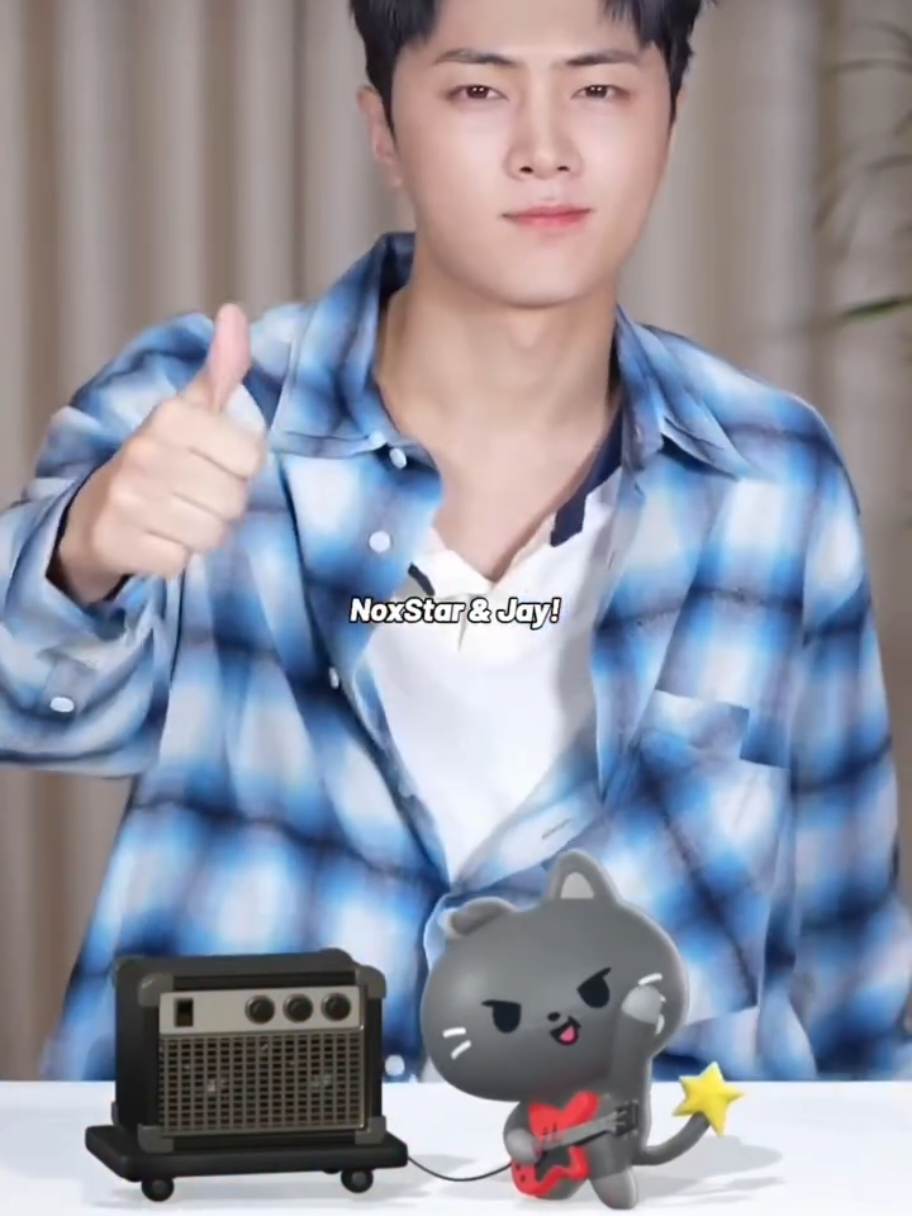 @hyunlix_forever_stay