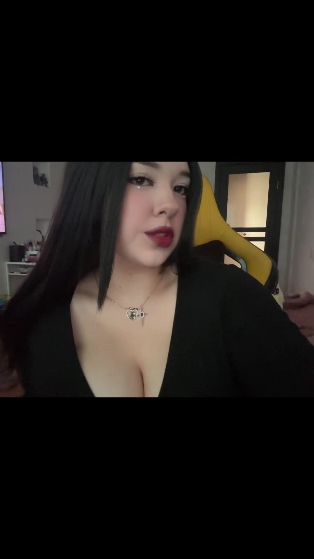 @vmkmkdzxciejr