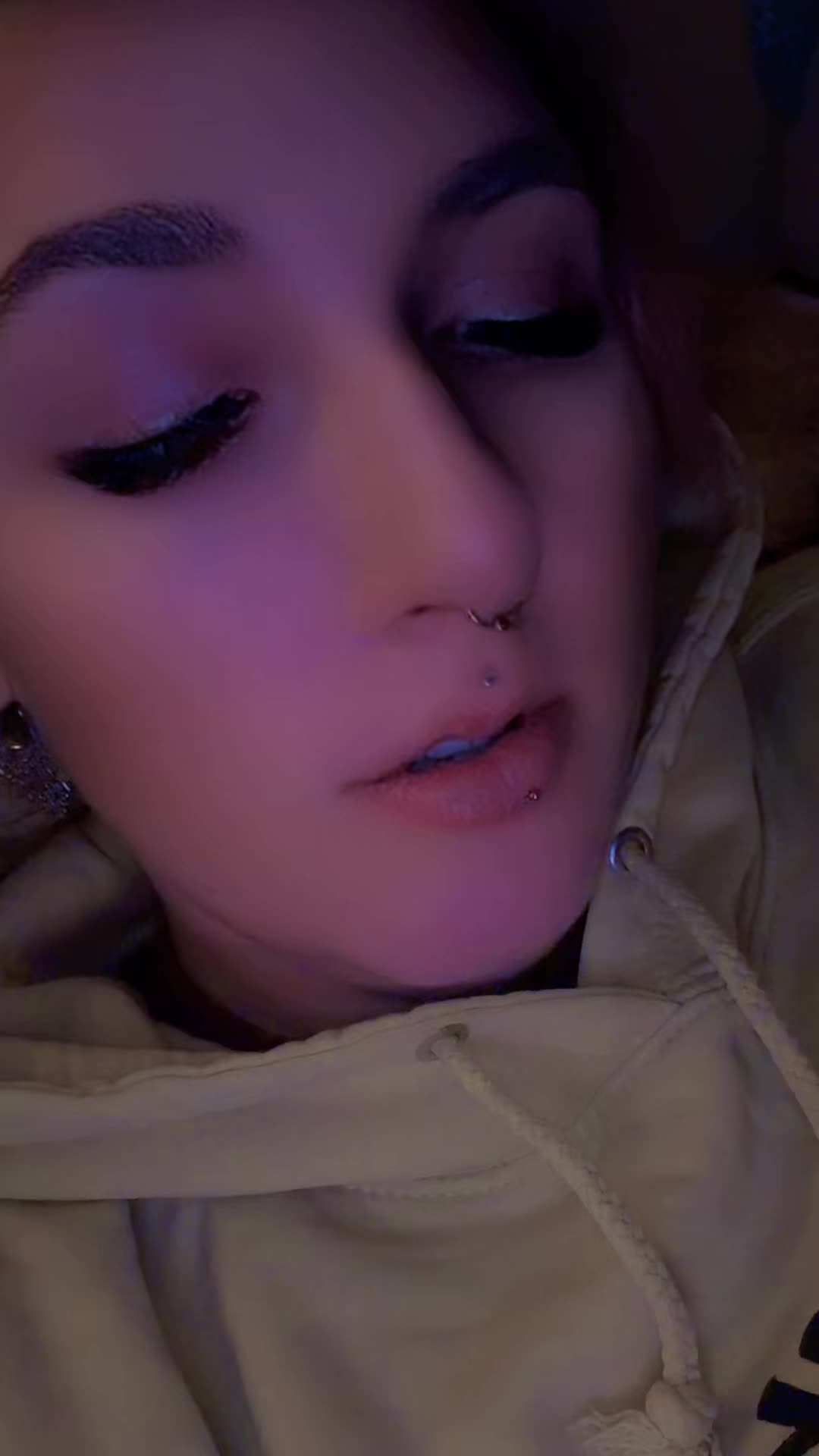 @🦥🥒Jackie_Yoo1518🥒🦥