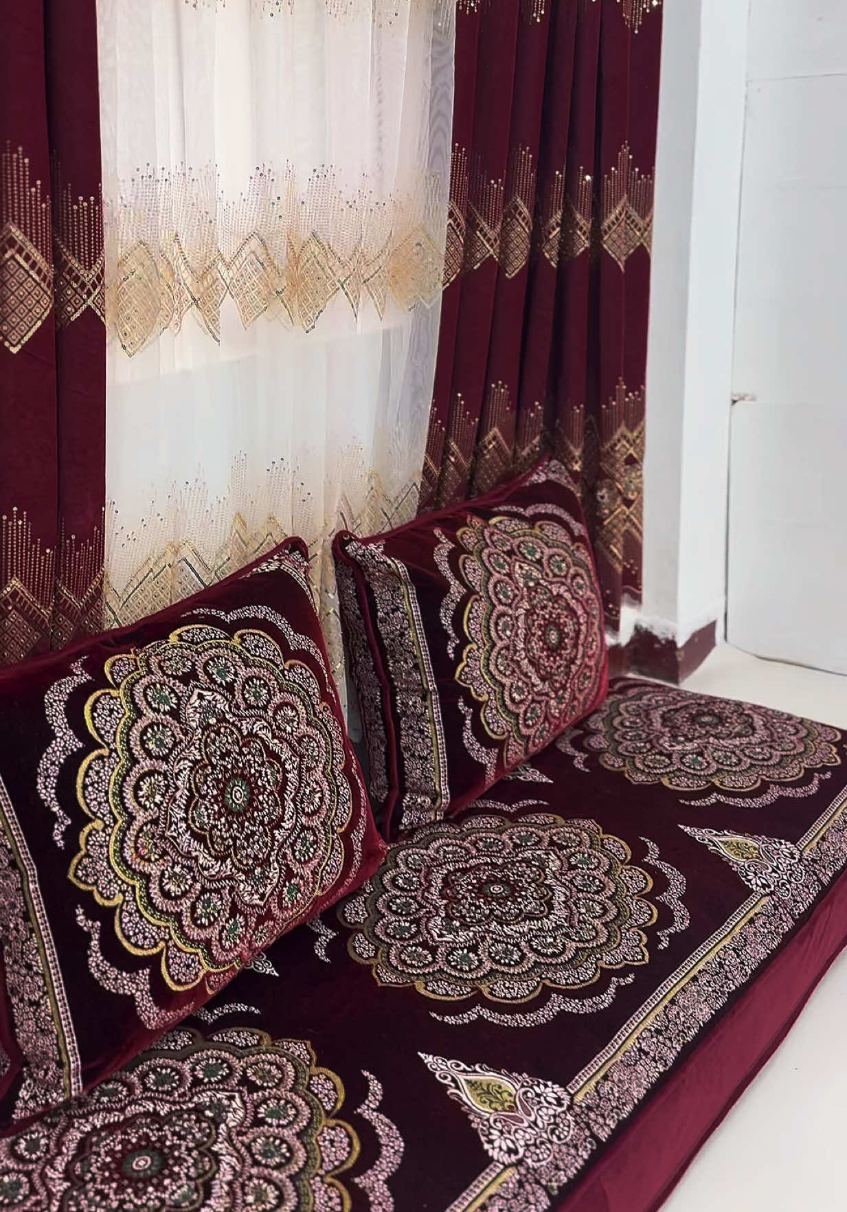 @Atal Rugs