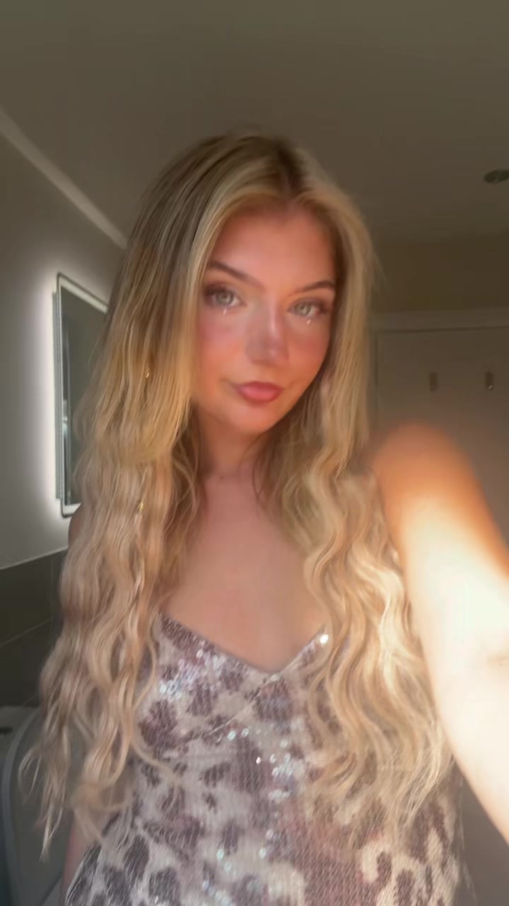 @anniemcl_