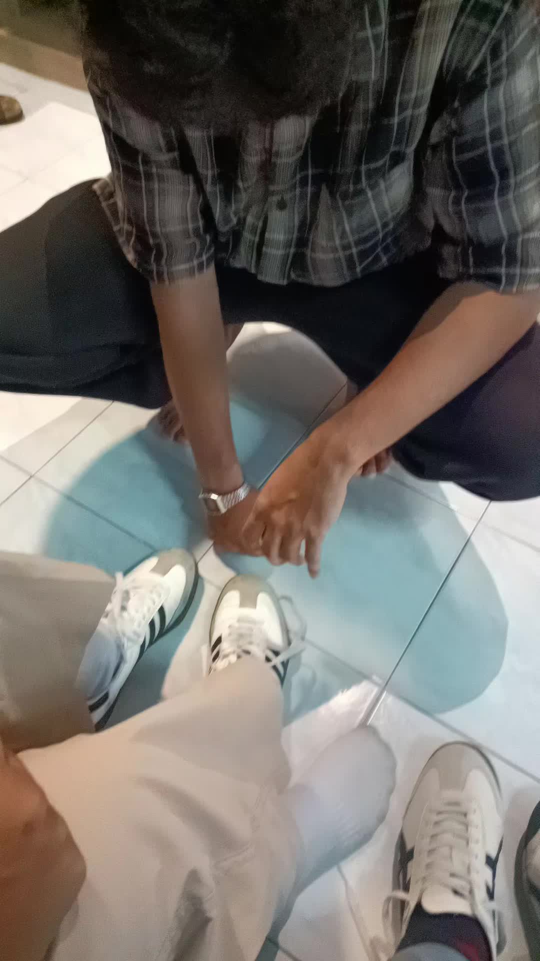 @momthreekiddos