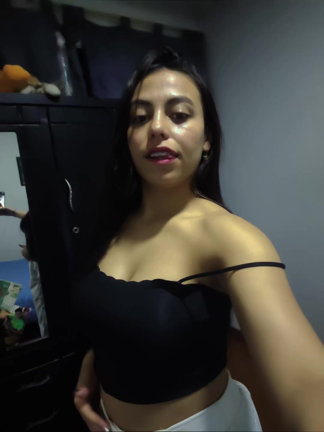 @𝓨𝓾𝓵𝓲.