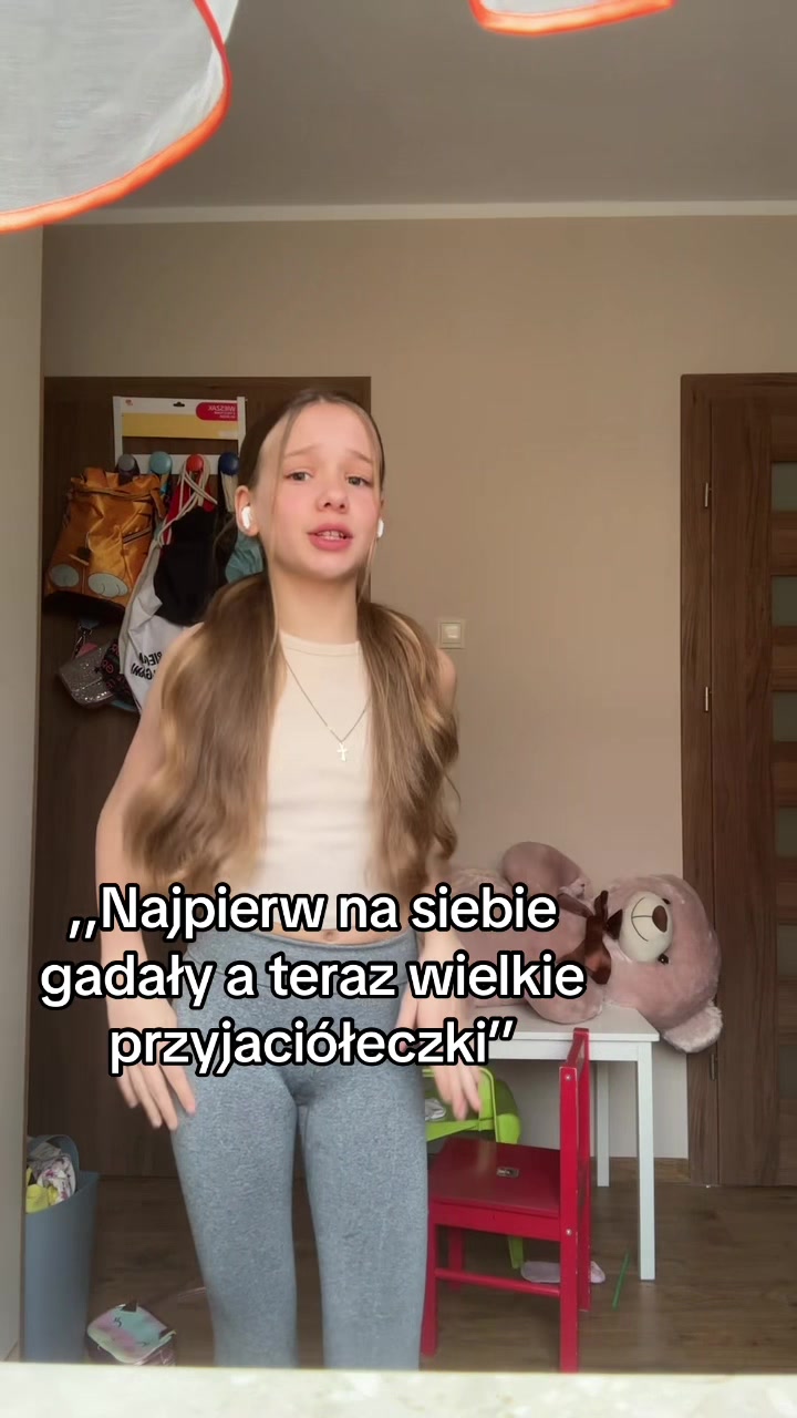 @Wiczka_206