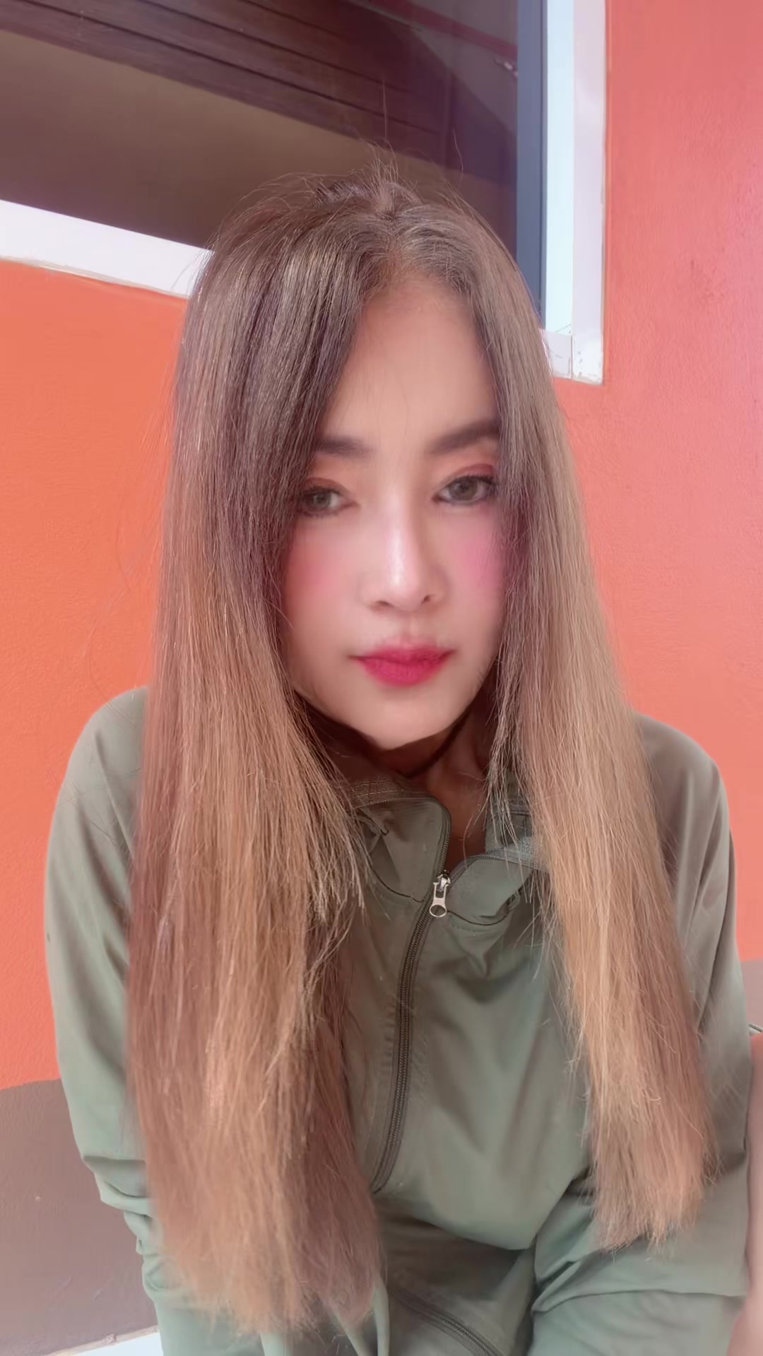 @Natalie🇹🇭🇬🇧