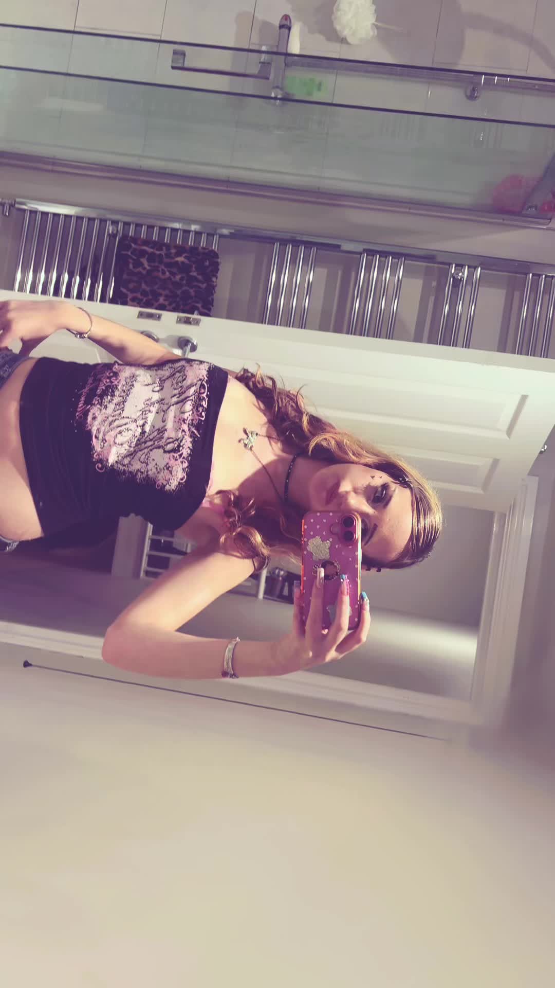 @Issylengdoeee