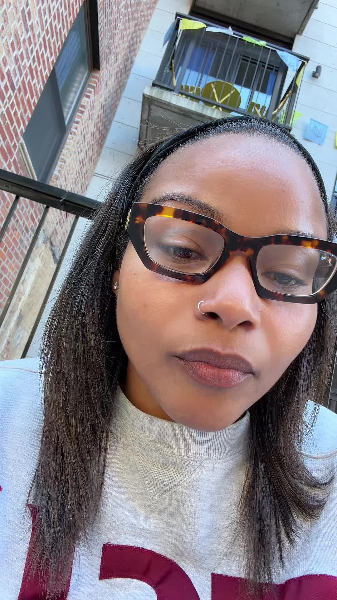 @T
