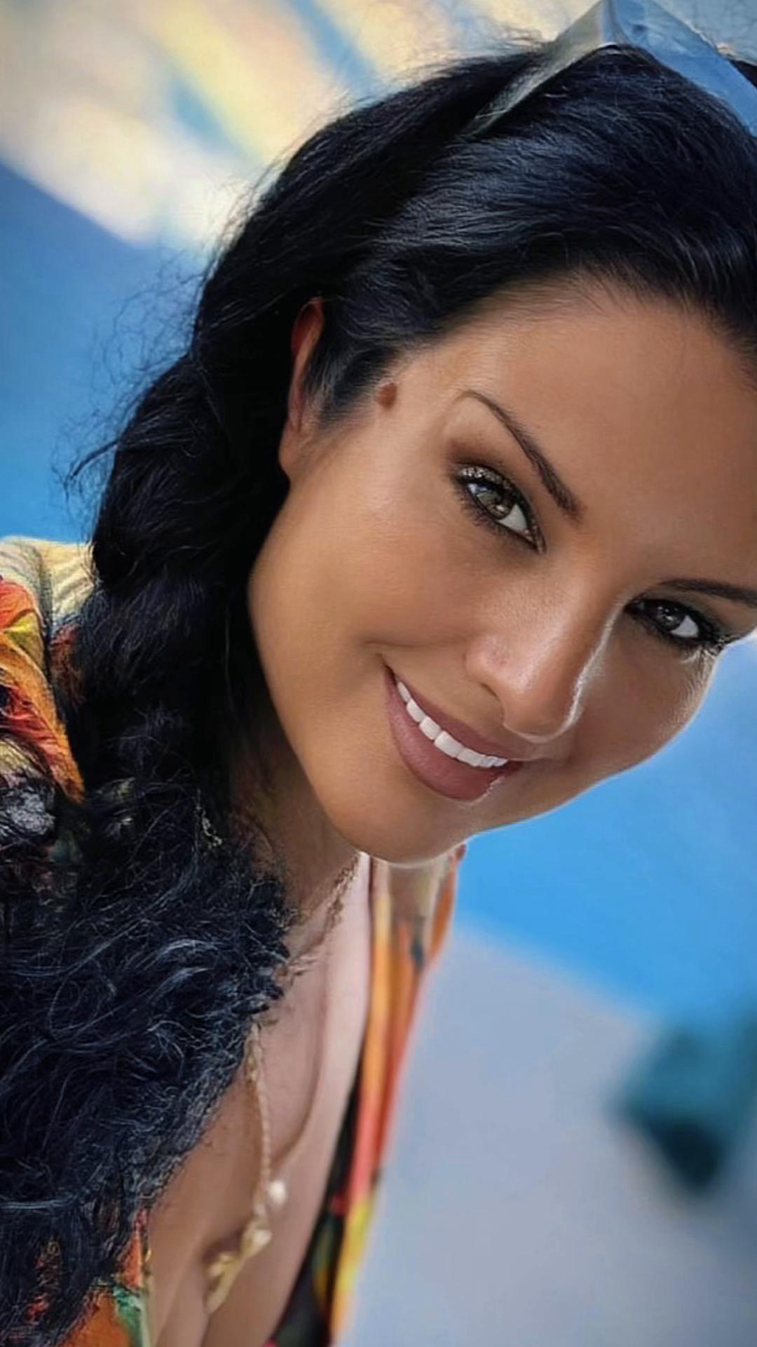 @Ramona M Adriana