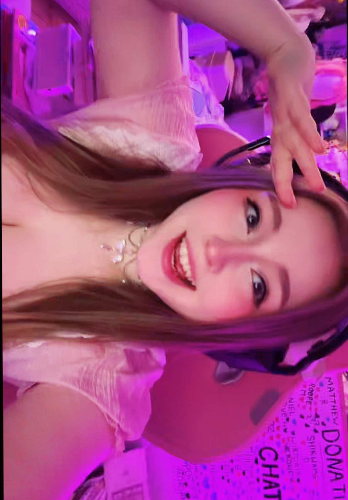 @Enyaarwyen