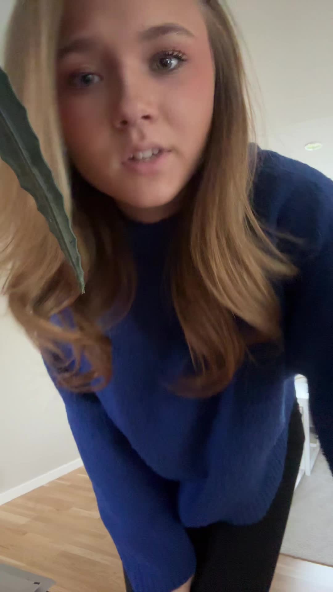 @Elle