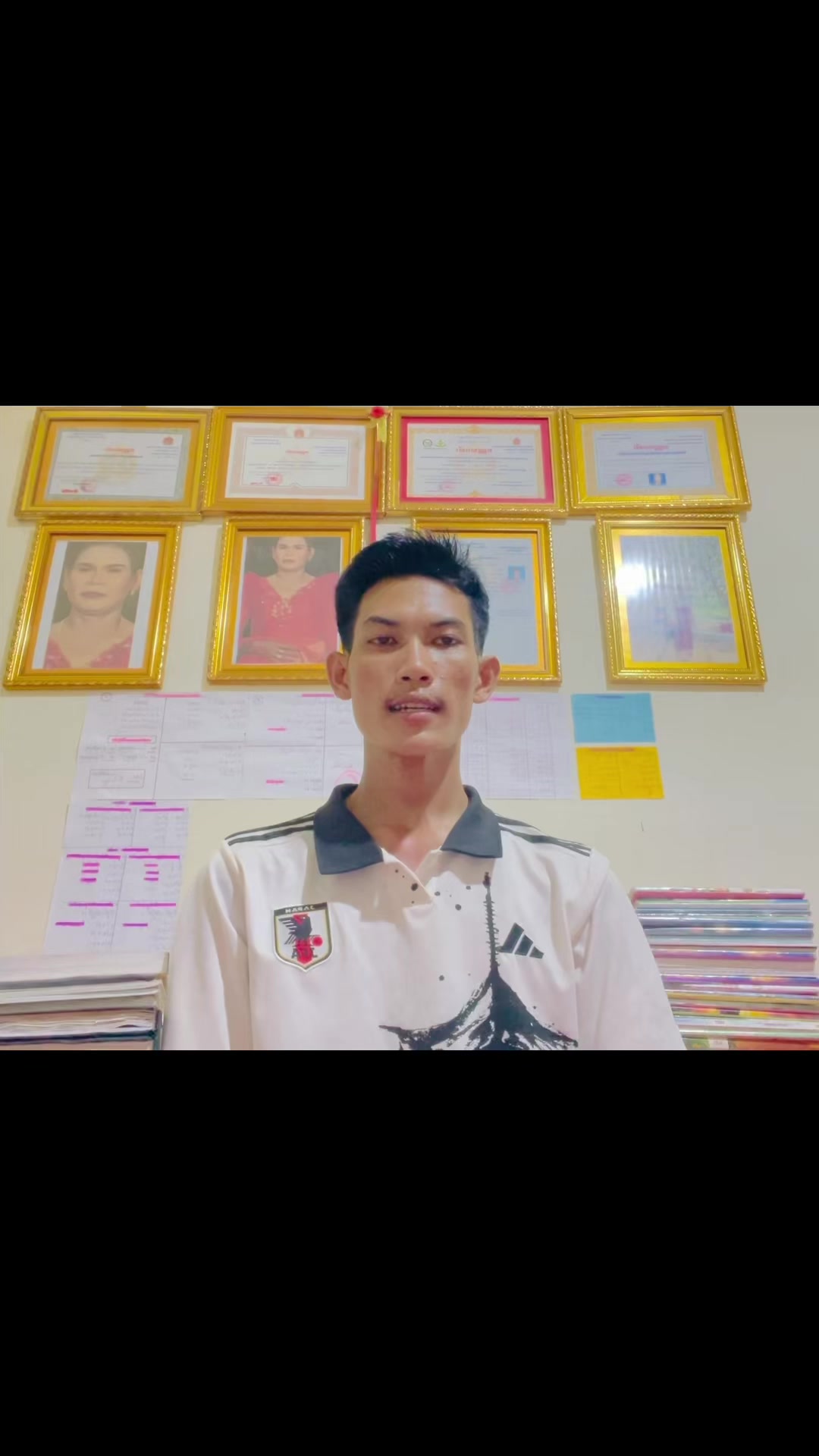@Khay Vi ๐ณ๏ธ๐