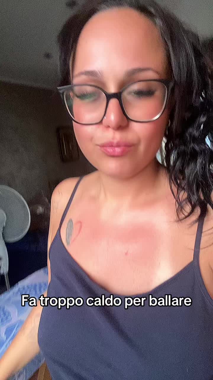 @Elisa~🖤