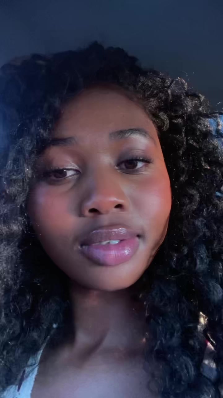 @evelinekaphe