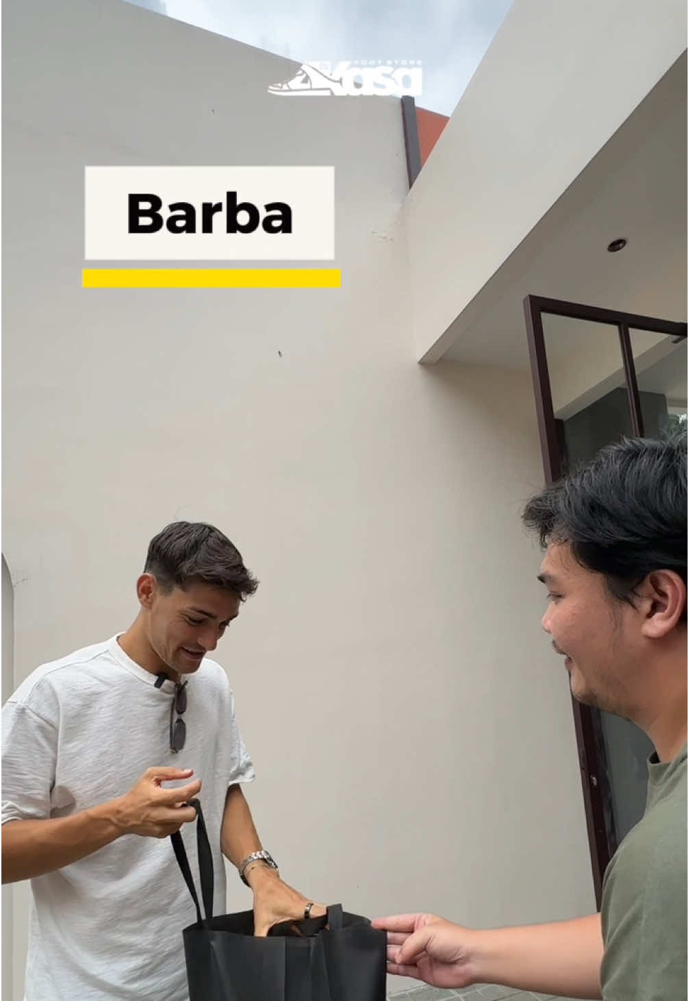 @AKASAFOOTSTORE