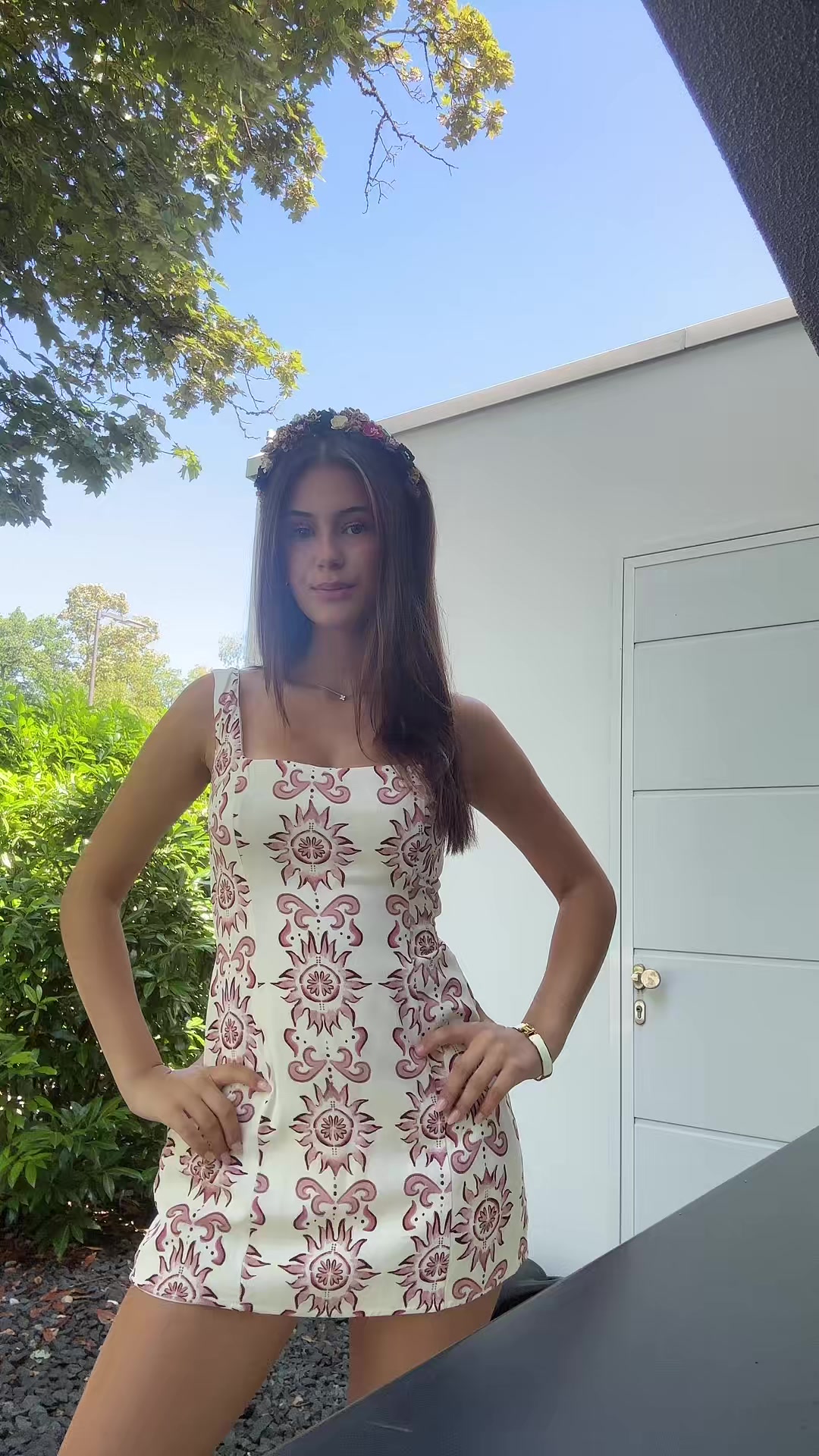 @ava_bhgf